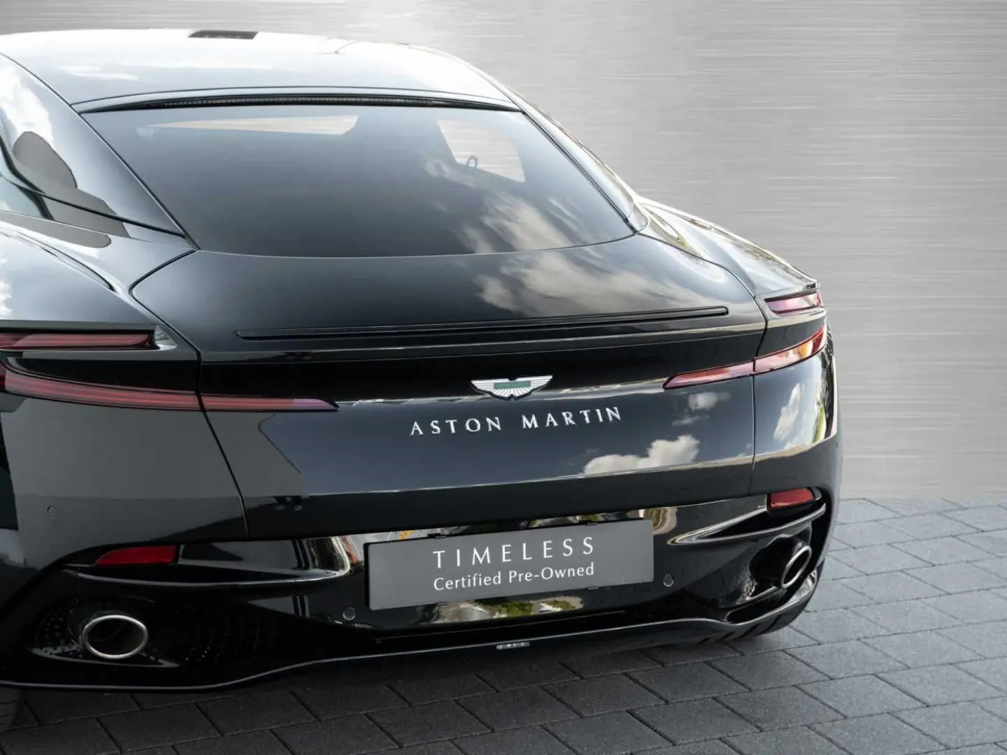 DB12 V8 Coupe Carbon Ceramic Bremsen
