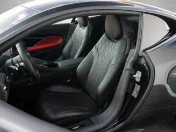 DB12 V8 Coupe Carbon Ceramic Bremsen
