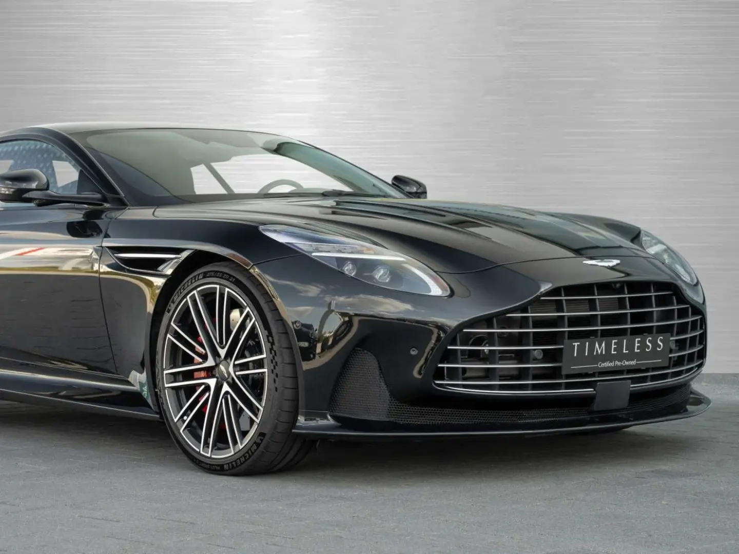 DB12 V8 Coupe Carbon Ceramic Bremsen