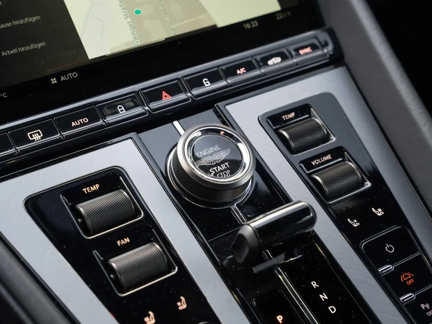 DB12 V8 Coupe Carbon Ceramic Bremsen