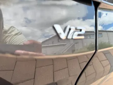 V12 Vantage  Q -Options  118 of 249 limited