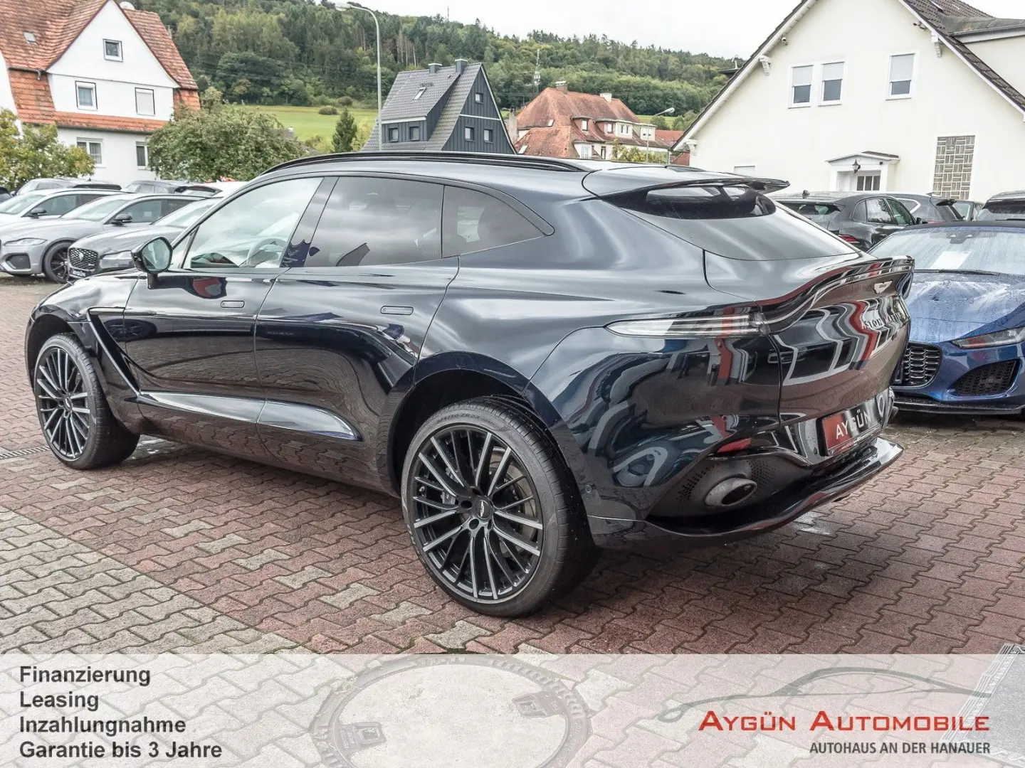 DBX 4.0 V8 AHK Panorama