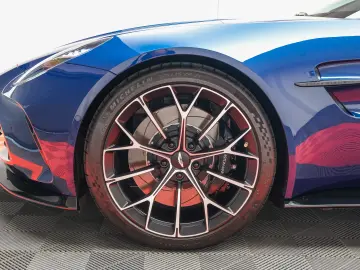 Aston Martin Vantage  Seychelles Blue