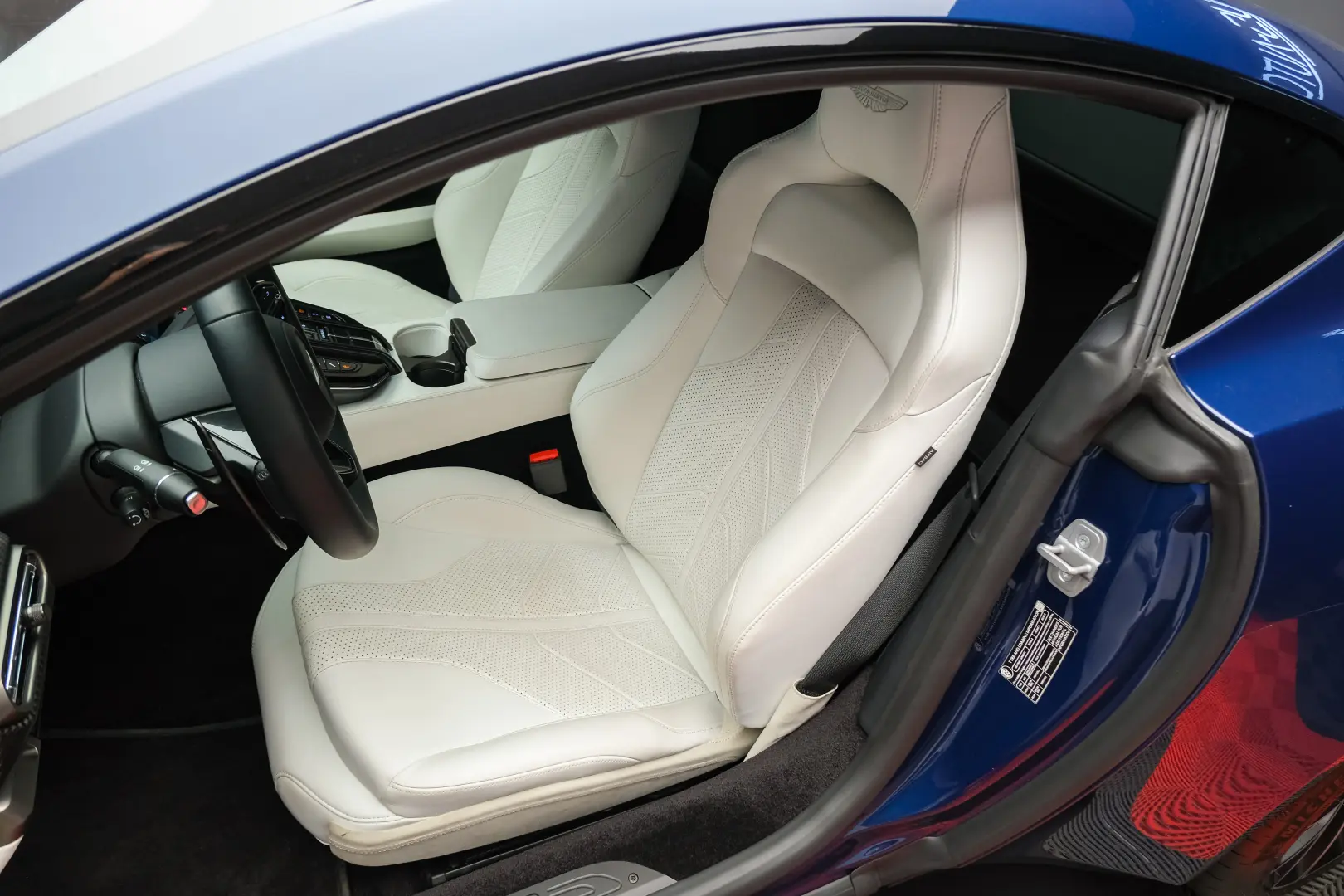 Aston Martin Vantage  Seychelles Blue