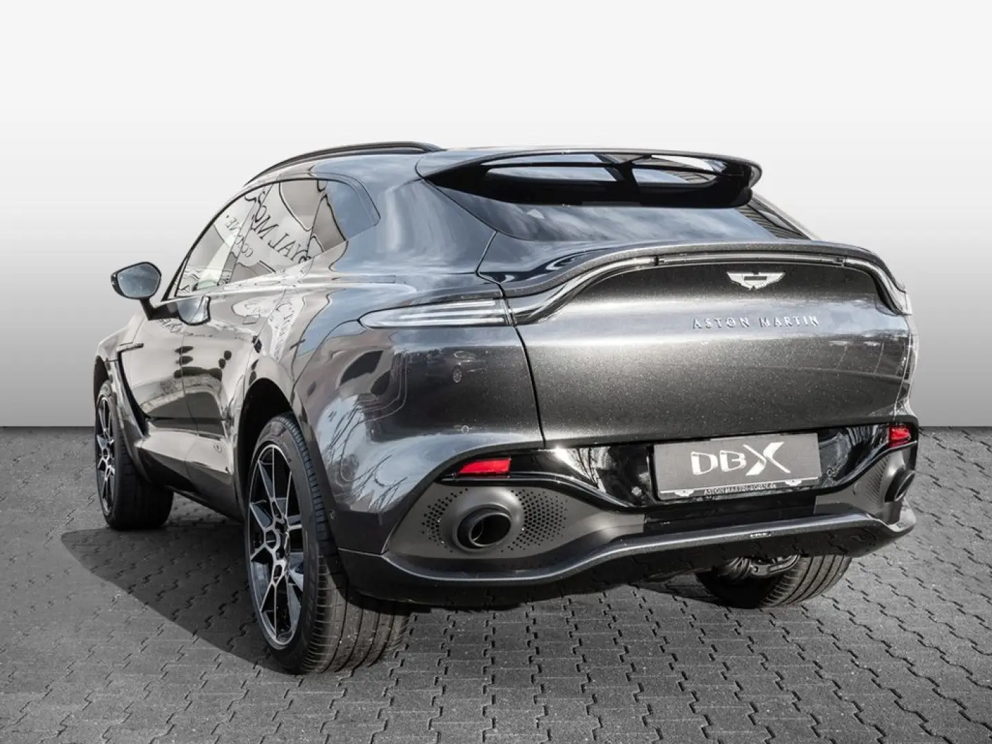 DBX Xenon Grey Onyx Black AHK