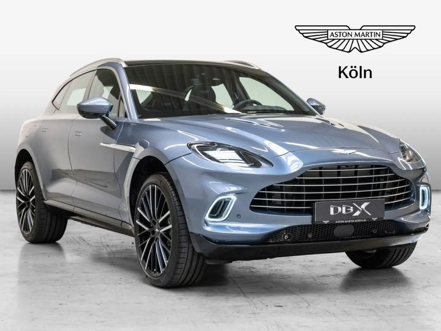 DBX Concours Blue Dark Knight
