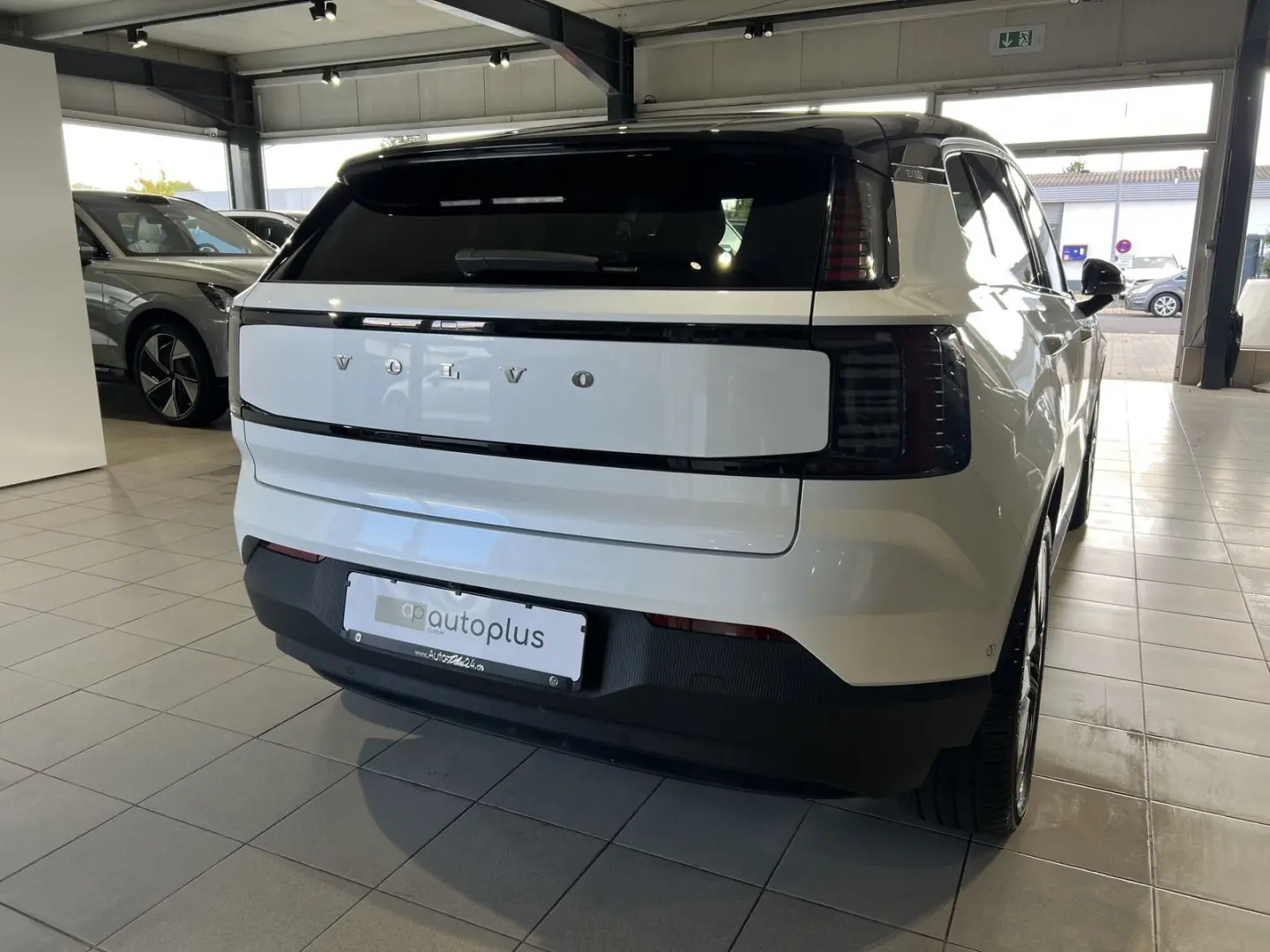 EX30 Ultra AWD Performance ACC BLIS 360  20Zoll