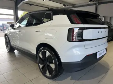 EX30 Ultra AWD Performance ACC BLIS 360  20Zoll