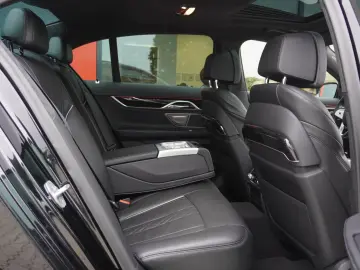 730 d xDrive 21Zoll LAser HUD Standheizung H&K