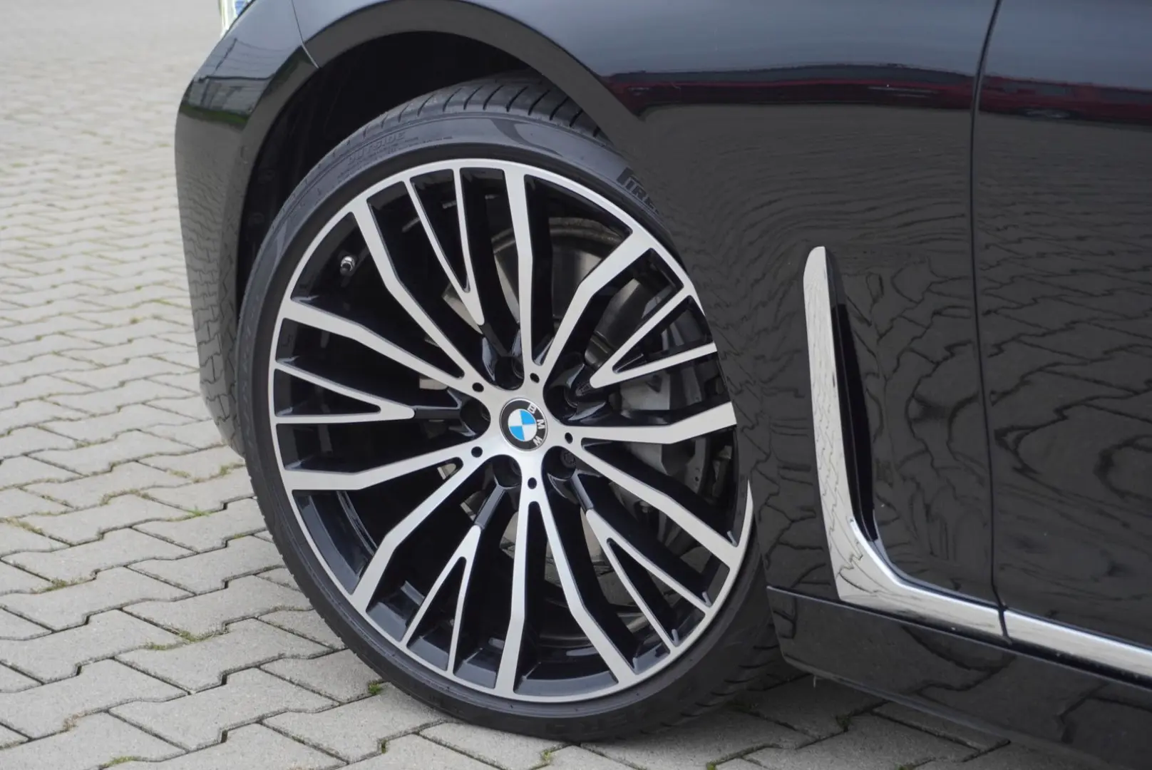 730 d xDrive 21Zoll LAser HUD Standheizung H&K