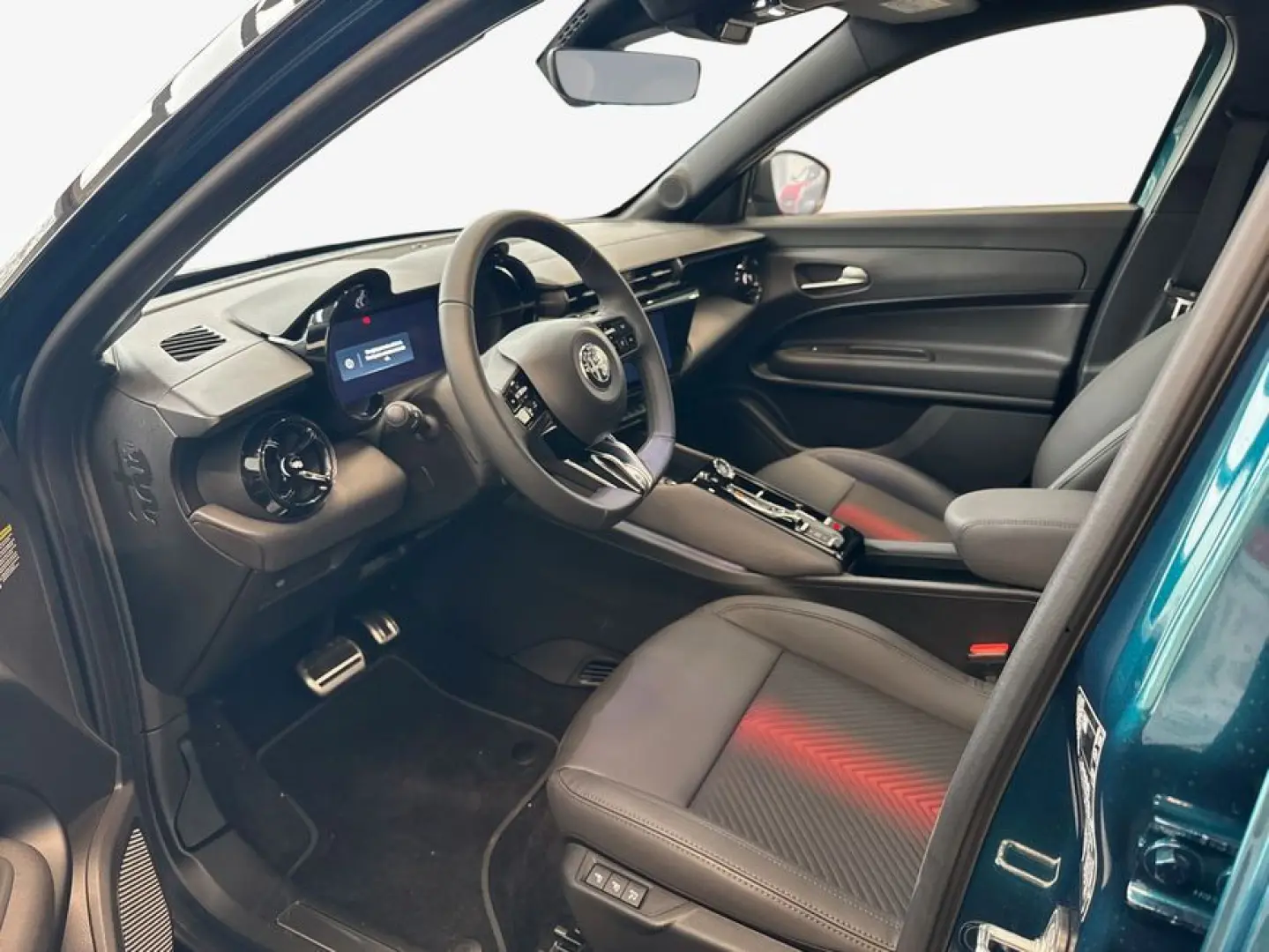 Junior 1.2 VGT Ibrida Speciale