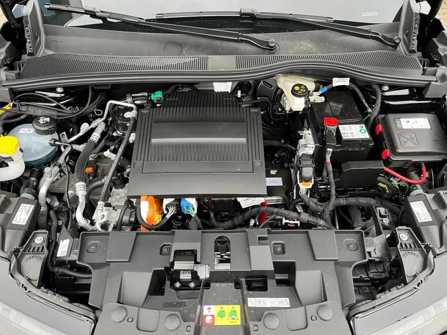 Junior Elettrica-280 VELOCE 207kW