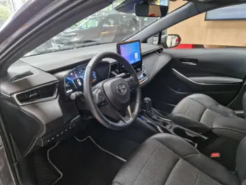 Corolla Touring Sports Hybrid 2.0 Team D AHK