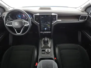 Amarok 3.0TDI 4x4 DC Style Hardtop IQ.Light Matr