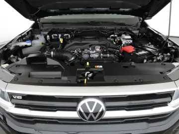 Amarok 3.0TDI 4x4 DC Style Hardtop IQ.Light Matr