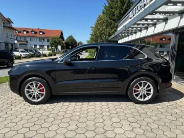 Cayenne S SURROUNDVIEW 20LM PANO KOMFORT