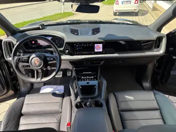 Cayenne S SURROUNDVIEW 20LM PANO KOMFORT