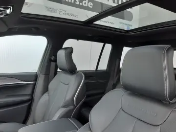 Grand Cherokee 3.6 Overland LPG Massagesitze