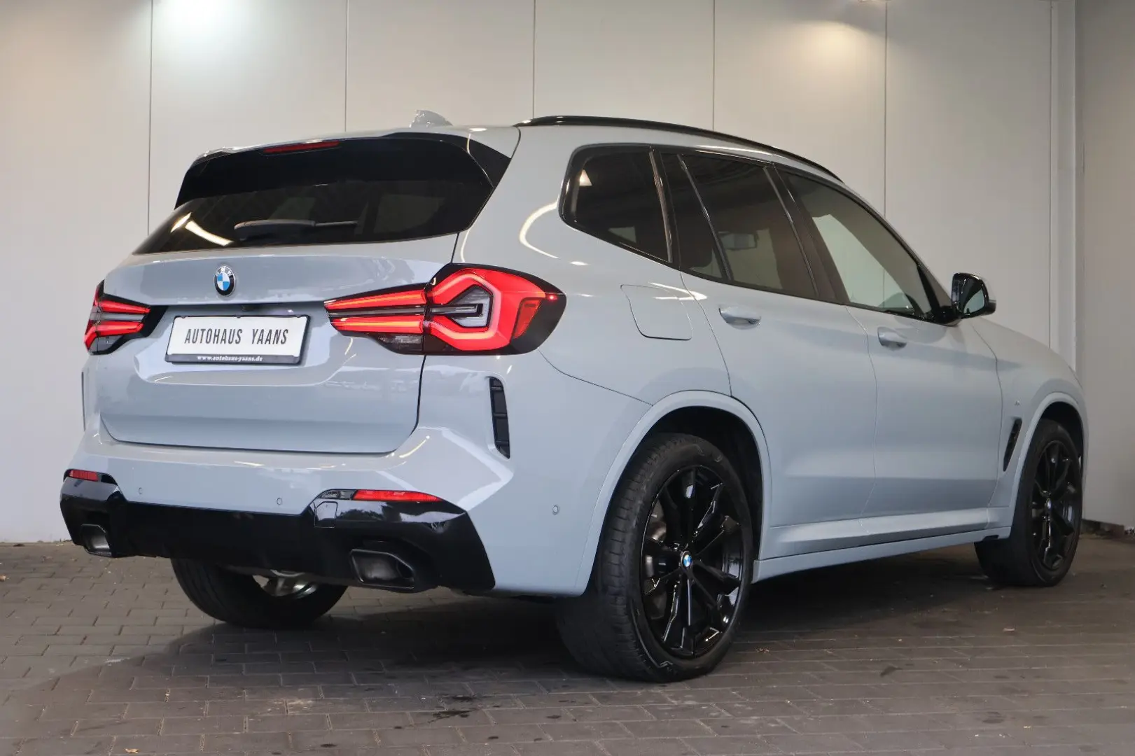X3 xDrive 30 d M Sport HUD DAP LASER KEY AHK