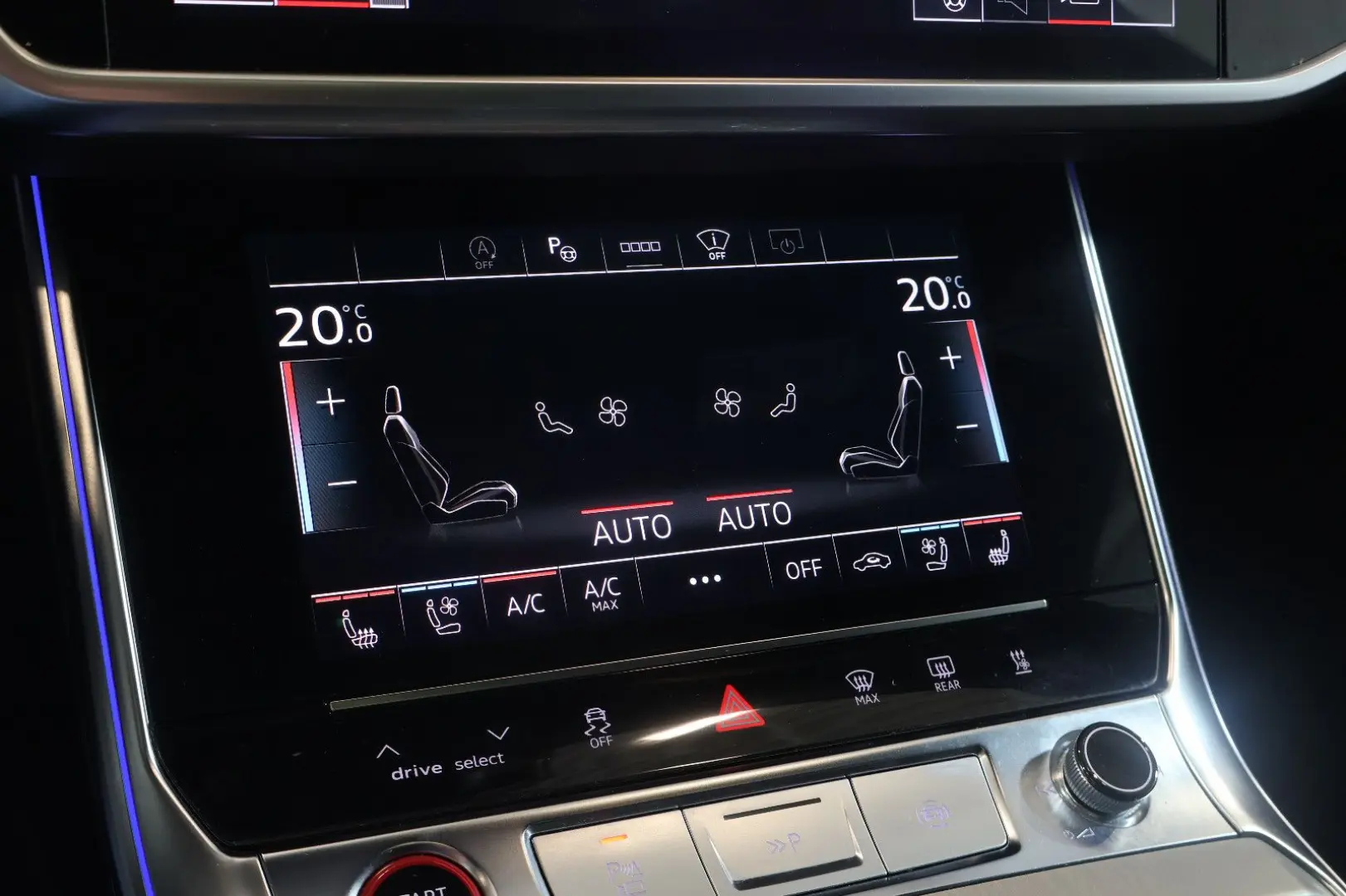 RS6 4.0 TFSI quattro B&O HUD 360  SOFT PANO 22