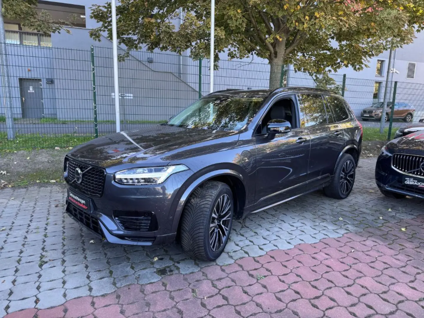 XC90 T8 AWD Ultimate Dark Luft Bowers 360