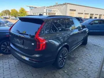 XC90 T8 AWD Ultimate Dark Luft Bowers 360