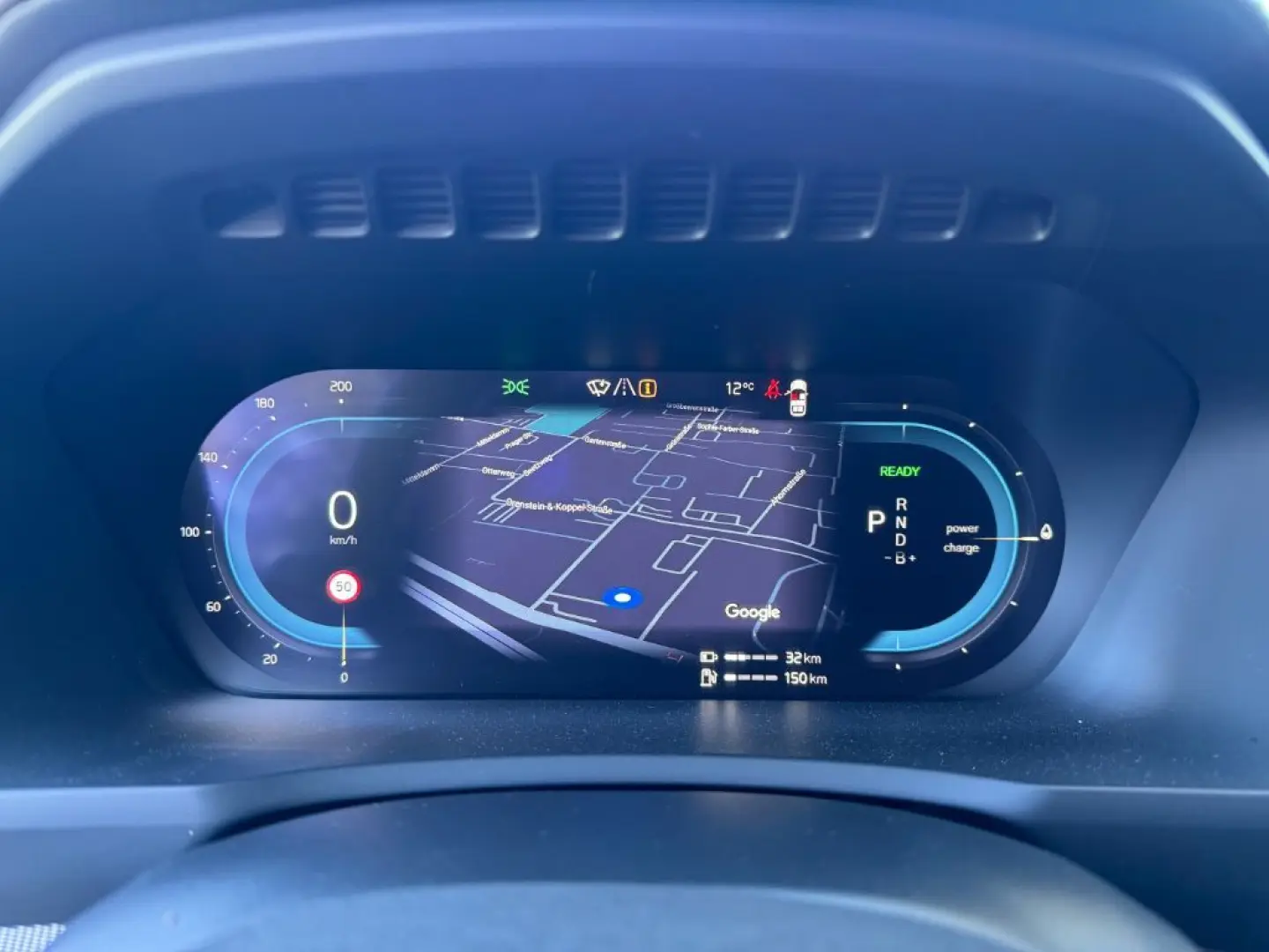 XC90 T8 AWD Ultimate Dark Luft Bowers 360