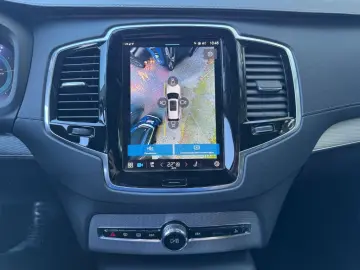 XC90 T8 AWD Ultimate Dark Luft Bowers 360