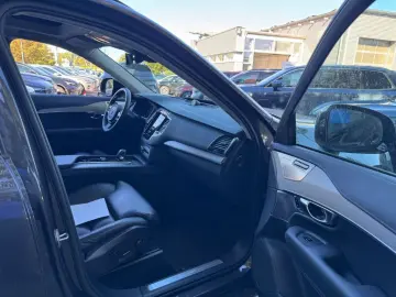 XC90 T8 AWD Ultimate Dark Luft Bowers 360