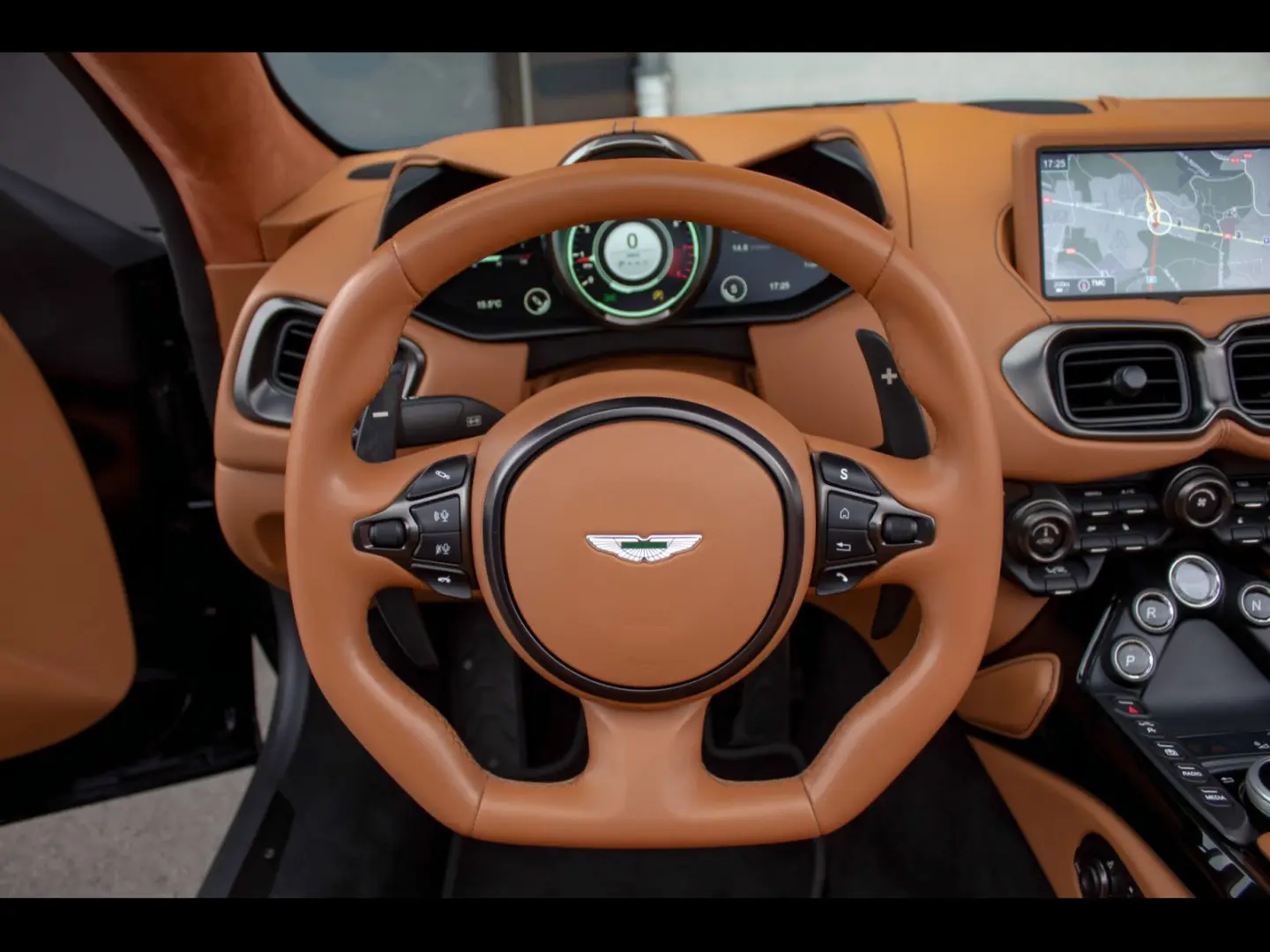 V8 Vantage ROADSTER 12 25 XPEL