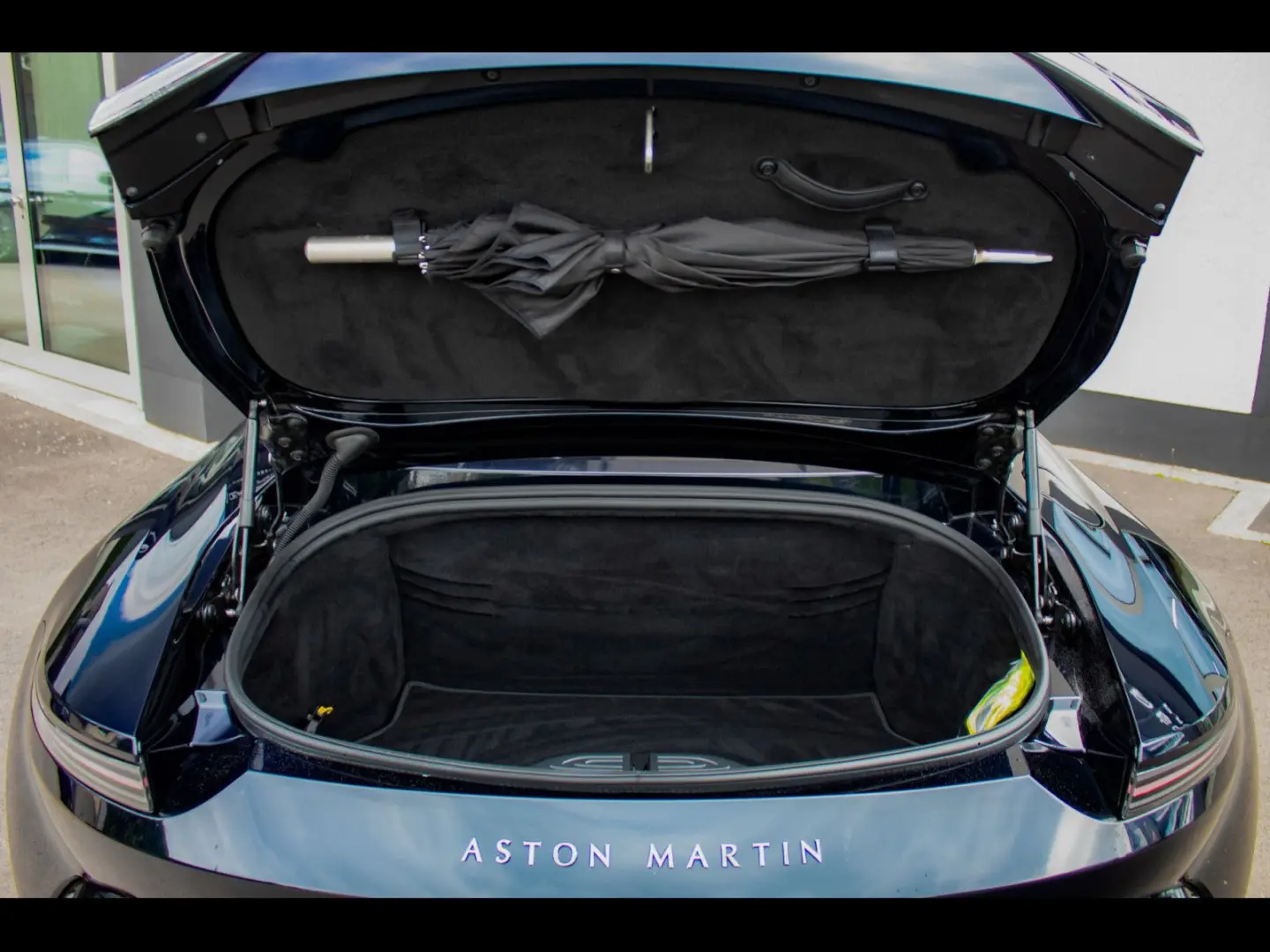 V8 Vantage ROADSTER 12 25 XPEL
