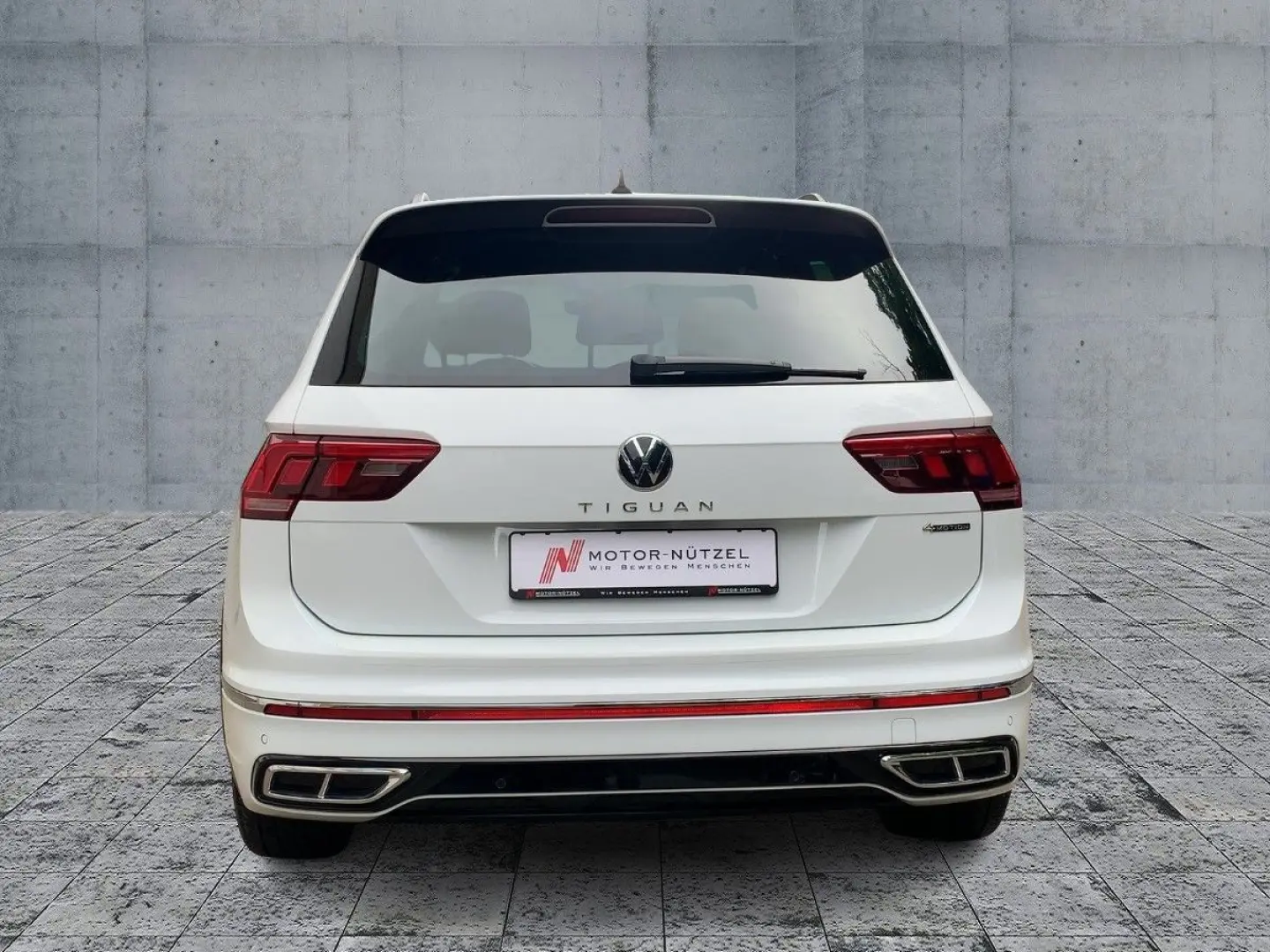 Tiguan 2.0 TDI DSG 4M R-Line MATRIX NAV 20  LEDE