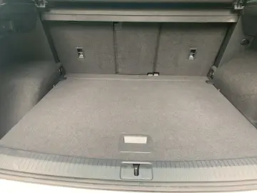 Tiguan 2.0 TDI DSG 4M R-Line MATRIX NAV 20  LEDE