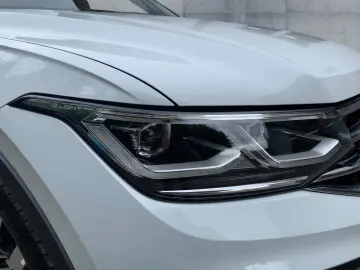 Tiguan 2.0 TDI DSG 4M R-Line MATRIX NAV 20  LEDE