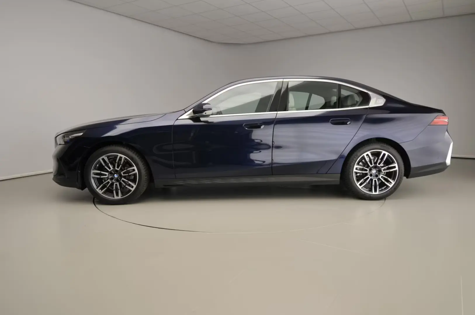 BMW 520 Seria 5 Sedan 520i   LED   HUD