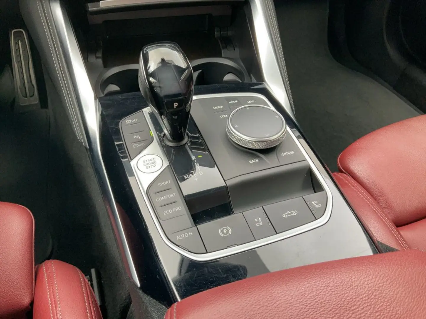 420i Cabrio M-SPORT LASER NAVI HUD LEDER KAMERA