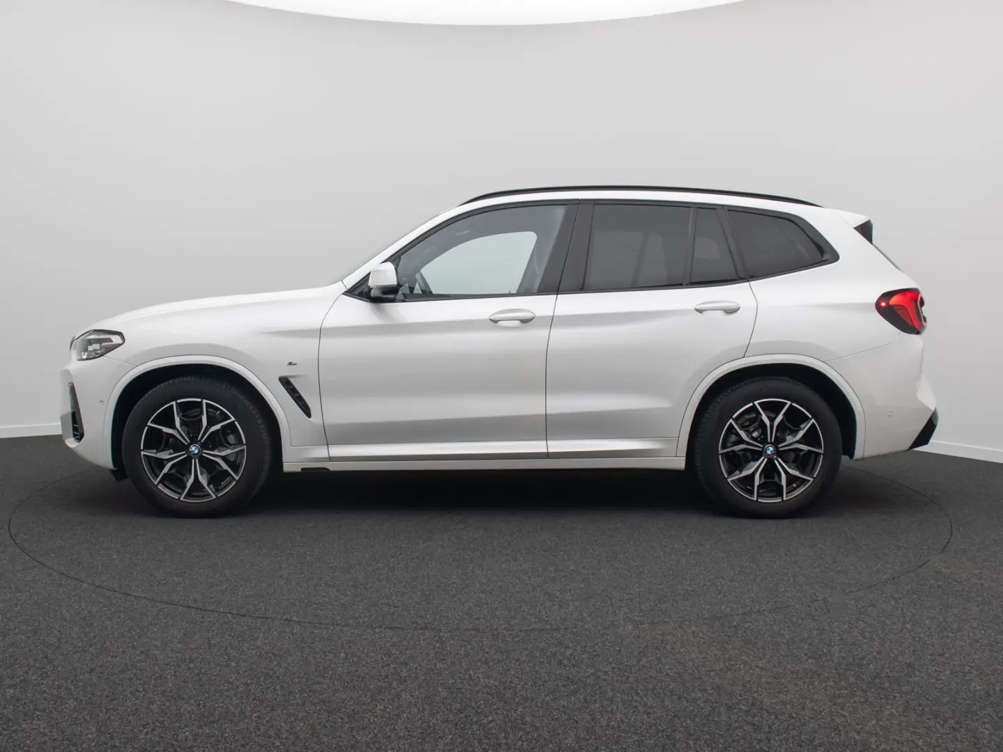 X3 xD20d M Sport DAB Kamera AHK HiFi Alarm 19Zol