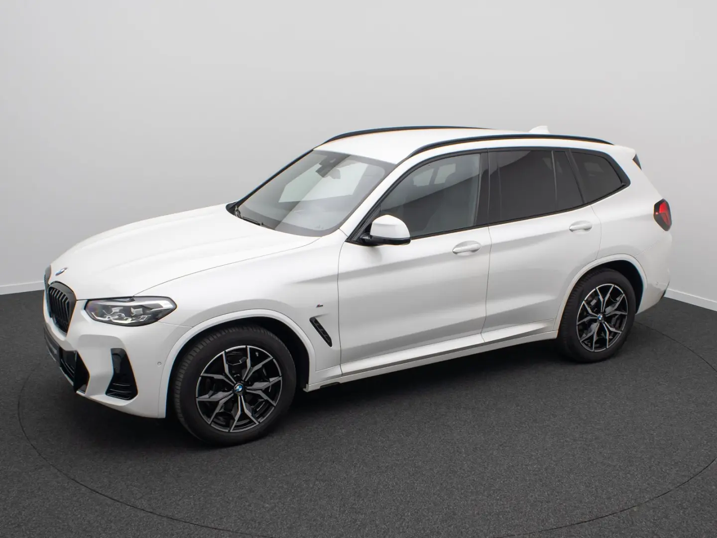 X3 xD20d M Sport DAB Kamera AHK HiFi Alarm 19Zol