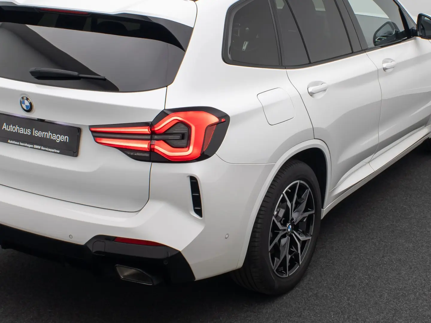 X3 xD20d M Sport DAB Kamera AHK HiFi Alarm 19Zol