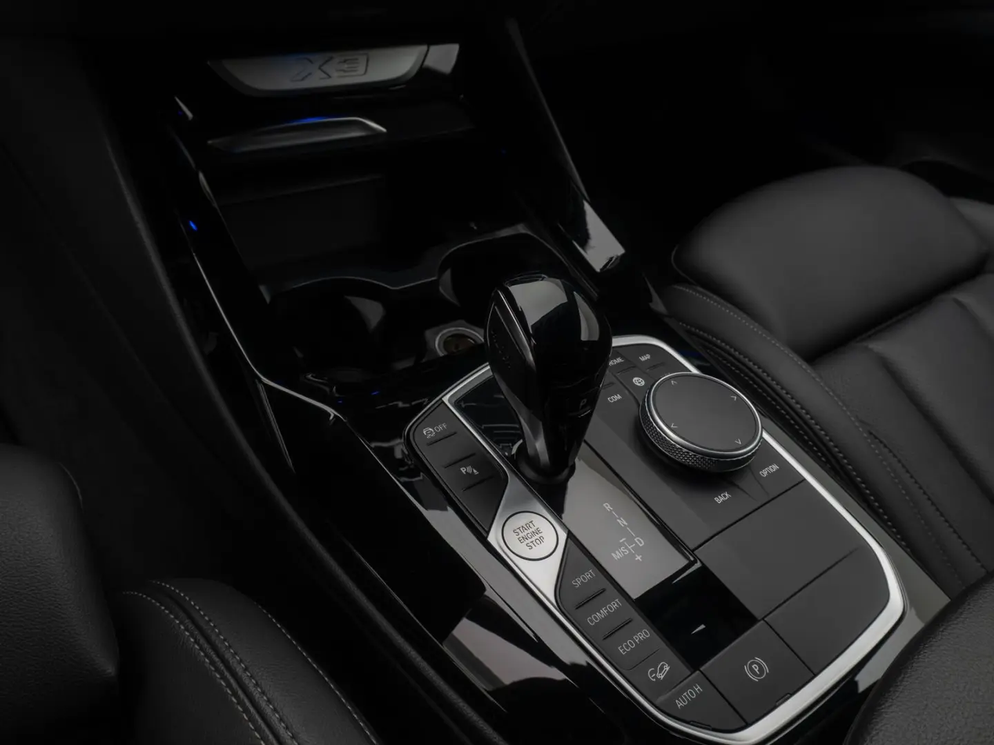 X3 xD20d M Sport DAB Kamera AHK HiFi Alarm 19Zol