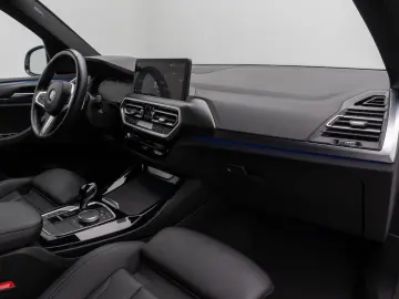 X3 xD20d M Sport DAB Kamera AHK HiFi Alarm 19Zol
