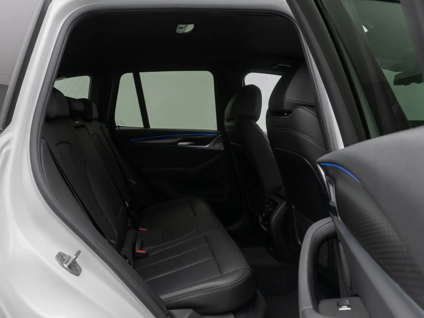 X3 xD20d M Sport DAB Kamera AHK HiFi Alarm 19Zol
