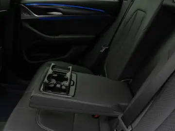 X3 xD20d M Sport DAB Kamera AHK HiFi Alarm 19Zol