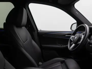 X3 xD20d M Sport DAB Kamera AHK HiFi Alarm 19Zol