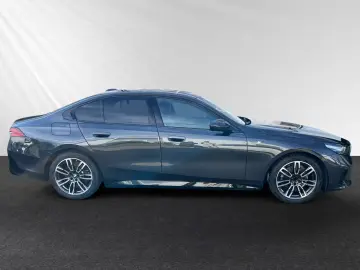 BMW 520 Pachet d M Sport LCProf. Parkass