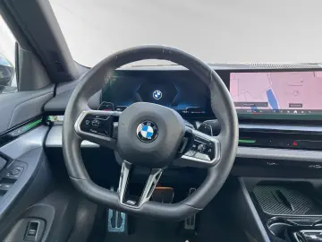 BMW 520 Pachet d M Sport LCProf. Parkass