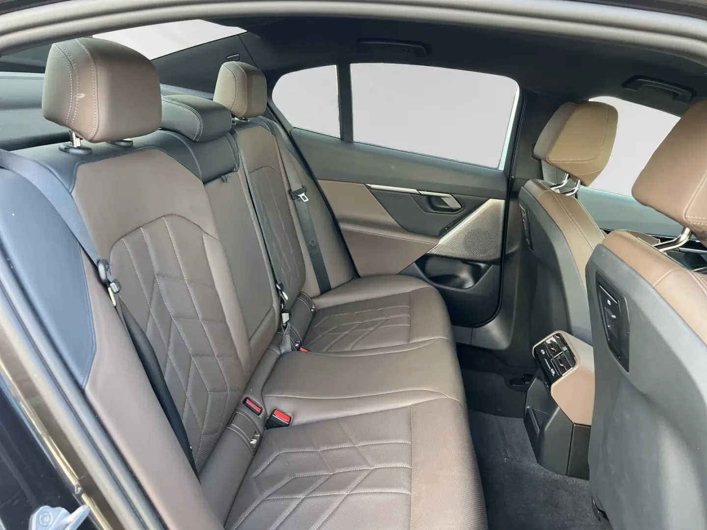 BMW 520 Pachet d M Sport LCProf. Parkass