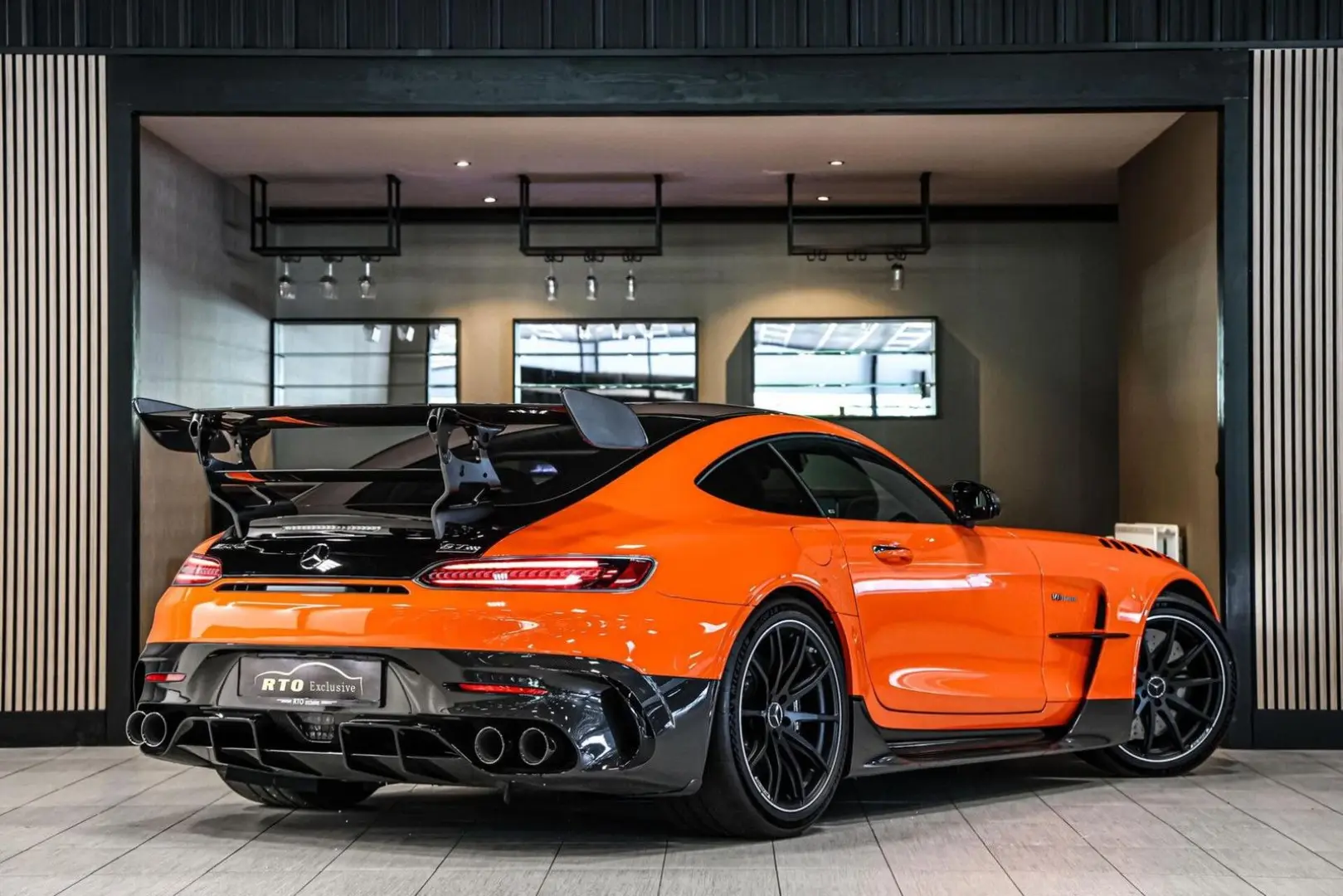 AMG GT 4.0 Black Series Magmabeam TrackPace Carb