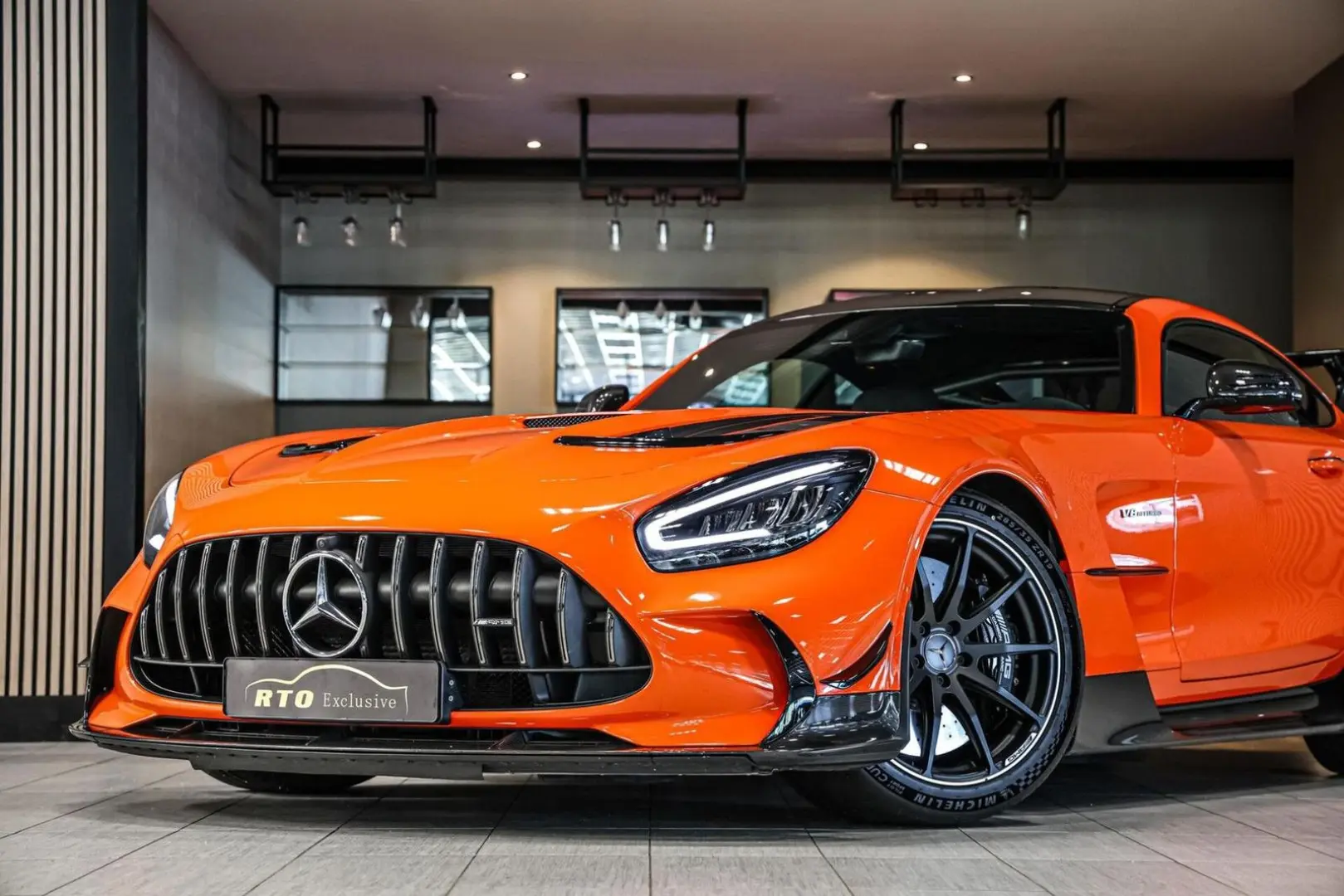 AMG GT 4.0 Black Series Magmabeam TrackPace Carb