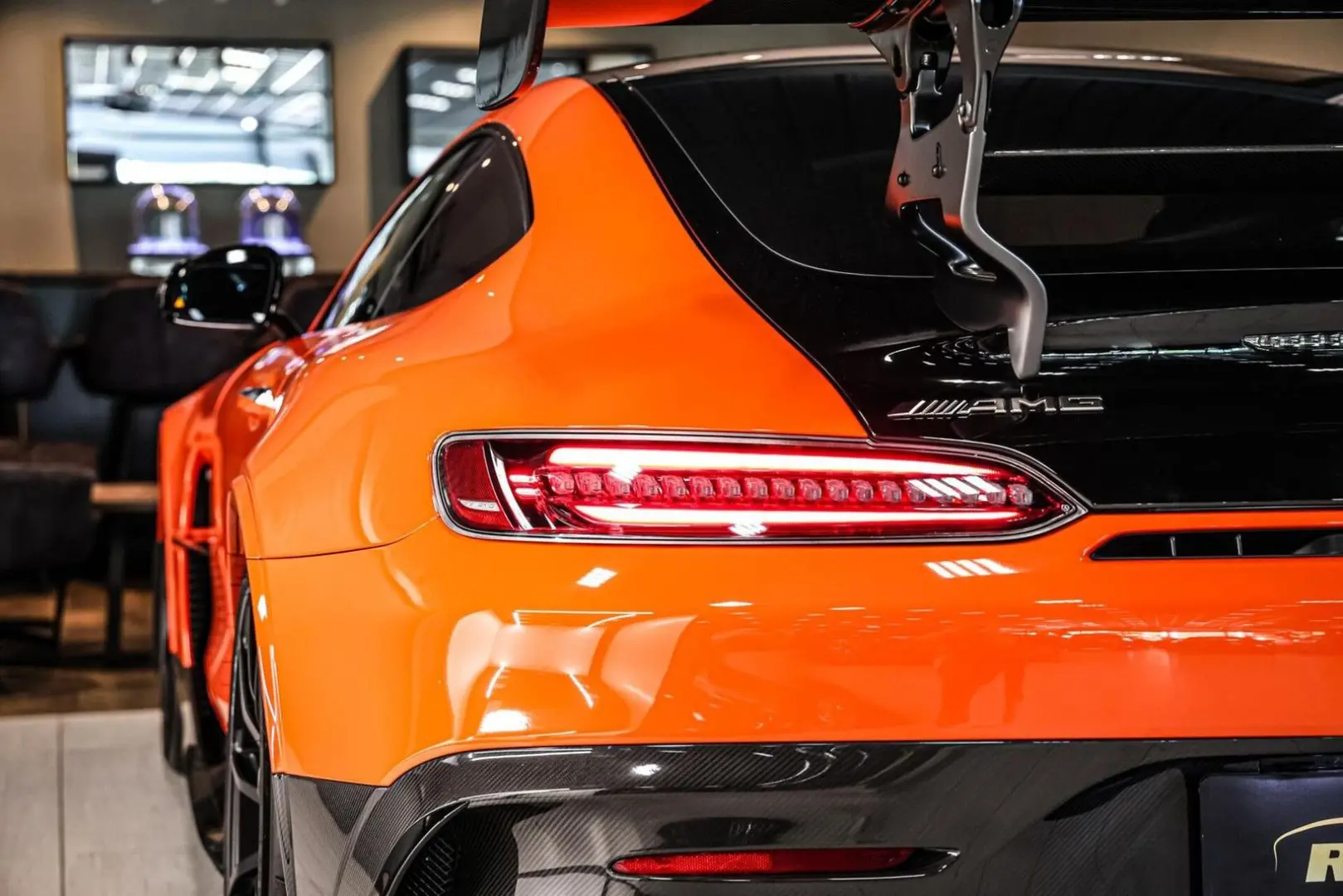 AMG GT 4.0 Black Series Magmabeam TrackPace Carb